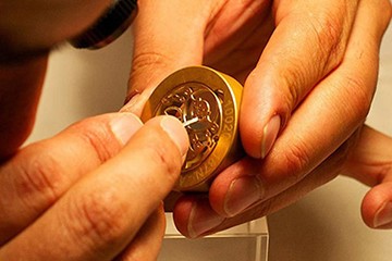 欧米茄表哈尔滨官方售后服务位置