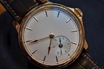 哈尔滨欧米茄手表官方售后擦油