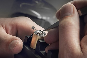 哈尔滨欧米茄手表起雾维修